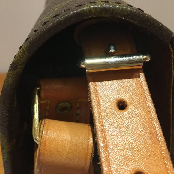 louis vuitton cartouchiere MM - Picture 6 of 12